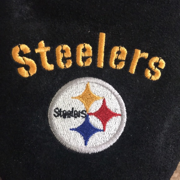 Men’s Suede NFL Steelers Slippers - Picture 2 of 6